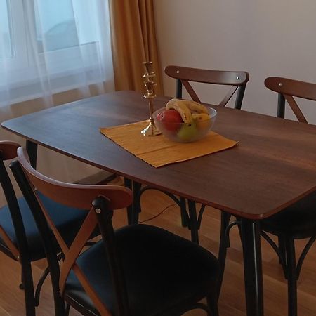 Tera Apartment Zemun Belgrado Esterno foto