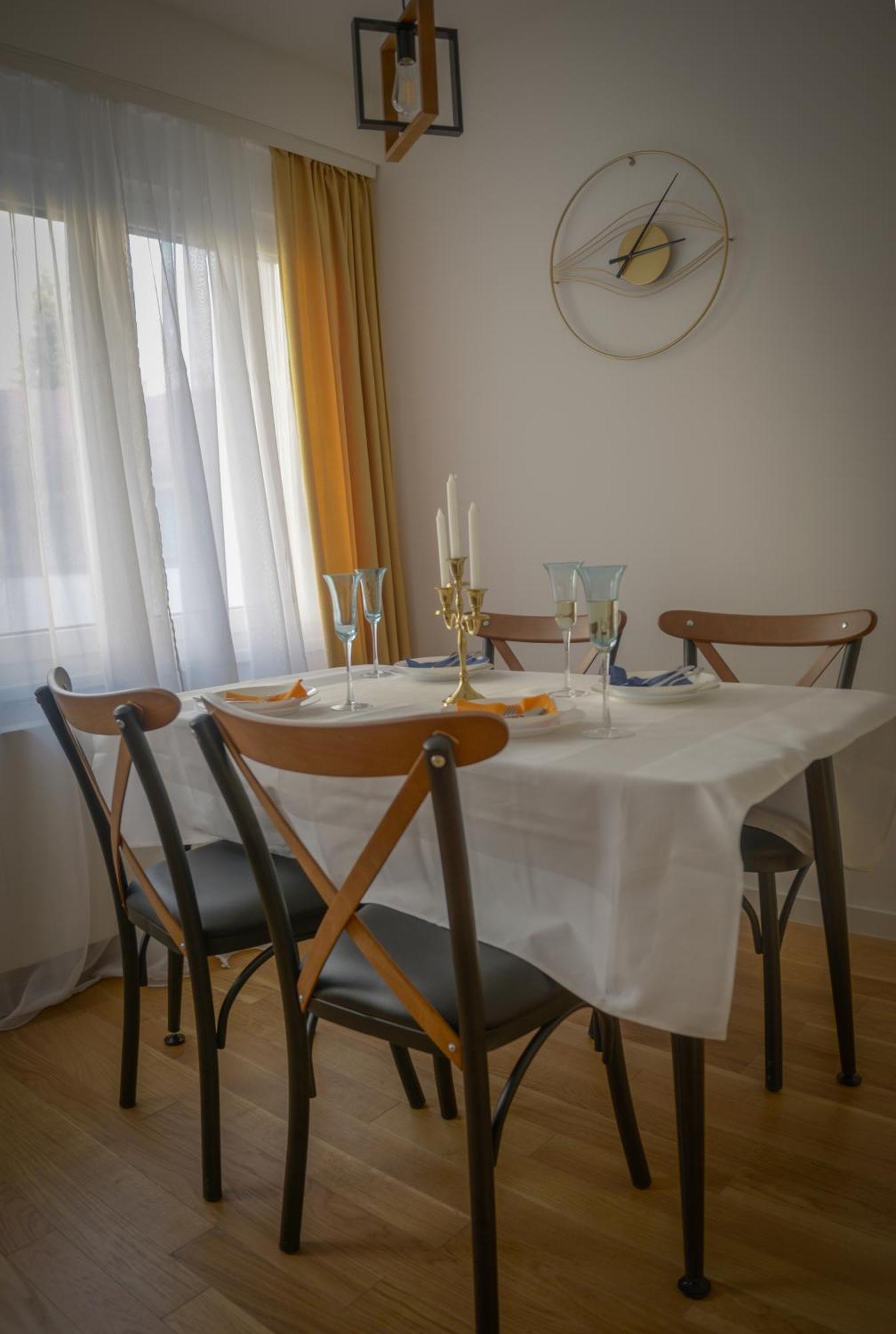 Tera Apartment Zemun Belgrado Esterno foto